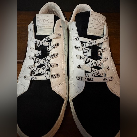 Vintage Havana Women's Gadol Sneakers White with Black Glitter and Suede - Picture 6 of 11